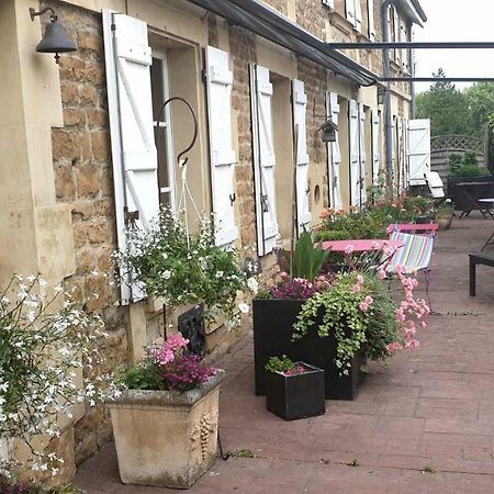 Bed and Breakfast La Ferme De Saint Julien Шарлевиль-Мезьер Экстерьер фото