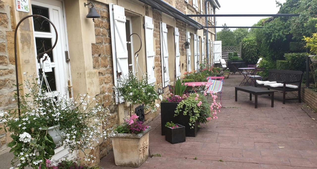 Bed and Breakfast La Ferme De Saint Julien Шарлевиль-Мезьер Экстерьер фото